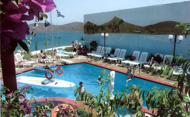 Milos Apartments إيلوندا المظهر الخارجي الصورة